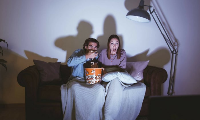 ชอบกินดึก ส่งผลเสียอย่างไร ควรแก้ไขปัญหาอย่างไร