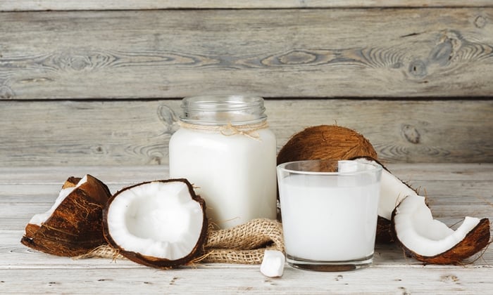 กรดลอริก (Lauric Acid)