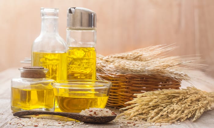 4 ประโยชน์สุขภาพของ น้ำมันรำข้าว และข้อควรระวัง