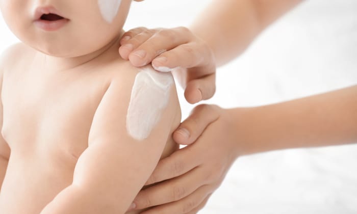 ผิวทารกแรกเกิด กับโรคผิวหนังที่พ่อแม่มือใหม่ควรใส่ใจ