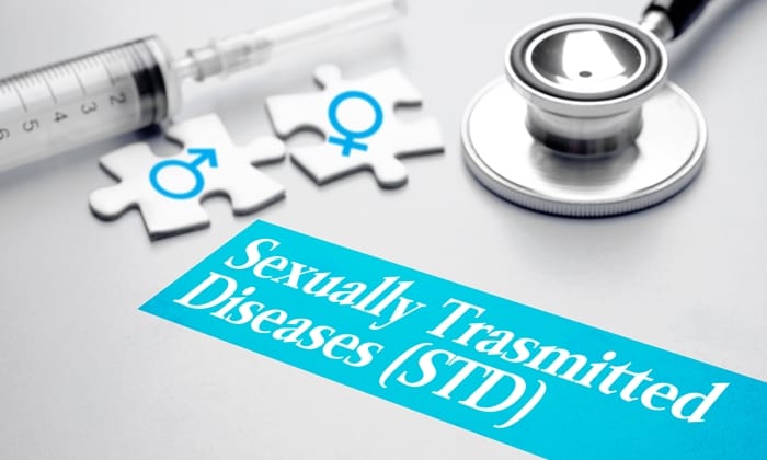 โรคติดต่อทางเพศสัมพันธ์ อาการ สาเหตุ และการรักษา