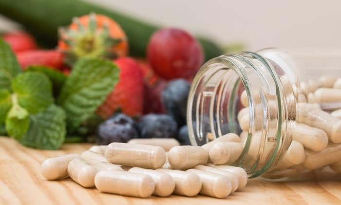 วิตามินรวม มีประโยชน์อย่างไร จำเป็นต้องกินไหม