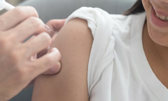 ข้อควรรู้เกี่ยวกับ วัคซีน HPV ตัวช่วยป้องกันมะเร็งปากมดลูก เท่านั้นหรือ?