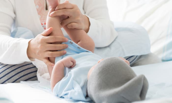 สีอุจจาระทารก ที่แตกต่างกันสะท้อนสุขภาพลูกน้อยอย่างไรบ้าง