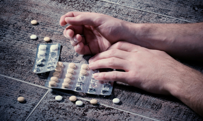 การใช้เบนโซไดอะซีปีนในทางที่ผิด (Benzodiazepine abuse)