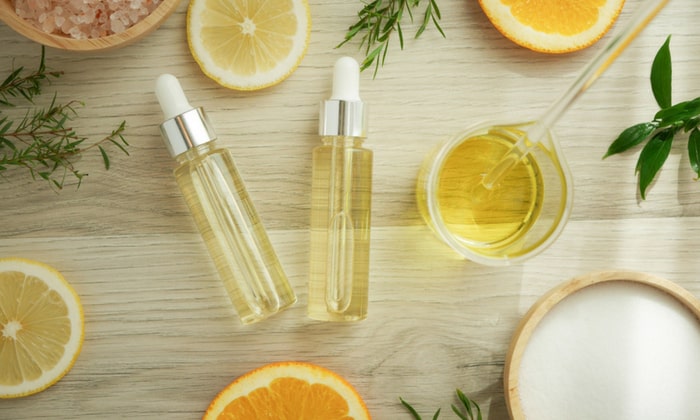 ผิวขาว ขึ้น ด้วยวิตามินซี เป็นไปได้หรือไม่