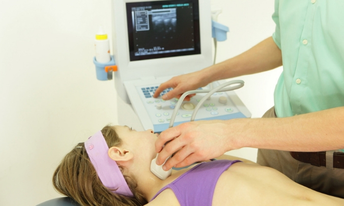 ไทรอยด์เป็นพิษในเด็ก อาการ สาเหตุ วิธีรักษา