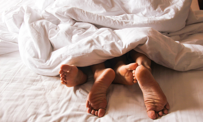 เซ็กส์แบบไม่สอดใส่ ทำให้ตั้งครรภ์ได้หรือไม่