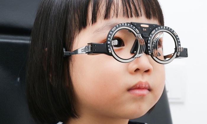 โรคตาขี้เกียจในเด็ก สาเหตุ การรักษา และการตรวจดวงตาในเด็ก