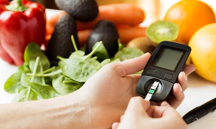 วิธี ลดน้ำตาลในเลือด ทำได้ด้วยตนเองเพื่อลดเสี่ยงเบาหวาน