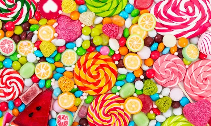 เด็กกินน้ำตาลมากเกินไป ส่งผลเสียต่อสุขภาพอย่างไรบ้าง