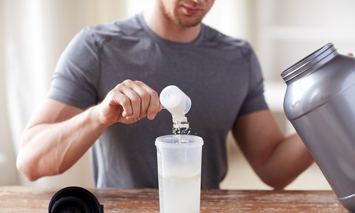 ทำความรู้จักกับ โปรตีนผง ก่อนที่จะเริ่มกินอาหารเสริมชนิดนี้