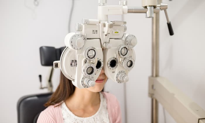 ตรวจวินิจฉัยดวงตาโดยการฉีดสี (Eye Angiogram)