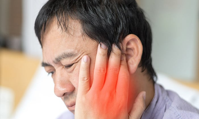 เคล็ดลับการกินอาหารสำหรับผู้ที่มี อาการผิดปกติของข้อต่อขากรรไกร