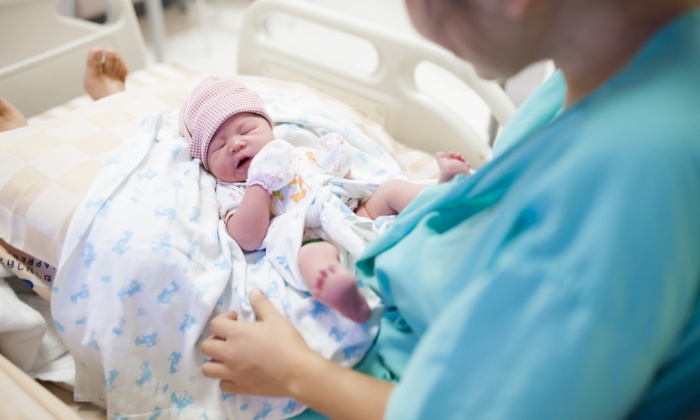 ลดน้ำหนักหลังคลอด ด้วยการให้นมลูก ทำได้จริงหรือไม่