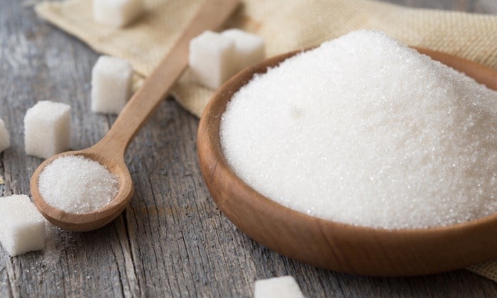 น้ำตาลส่งผลต่อสุขภาพจิตของคนเราได้อย่างไร