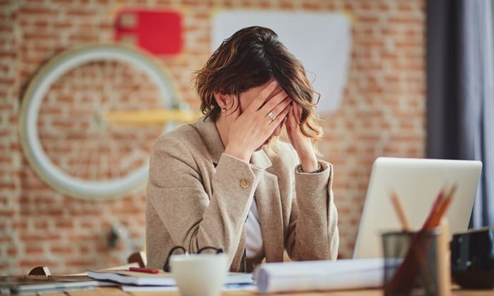 ลักษณะอาการปวดศีรษะ แบบไหนที่กำลังเล่นงานคุณอยู่ตอนนี้ เช็กเลย!