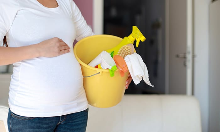 คนท้องทำงานบ้าน อันตรายหรือไม่ และควรหลีกเลี่ยงอะไรบ้าง