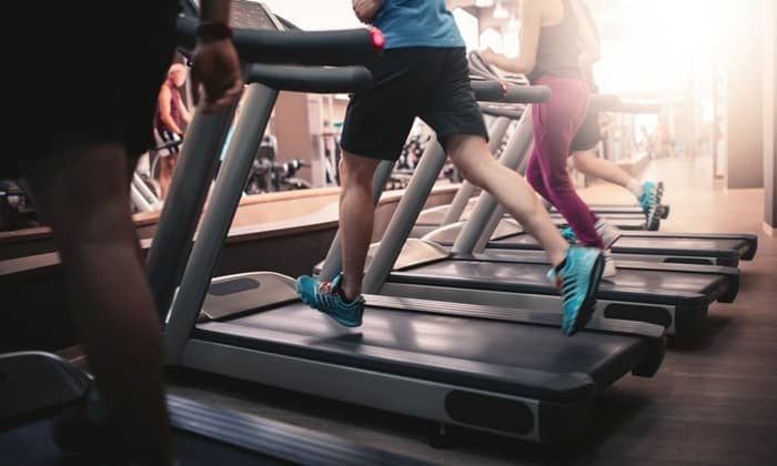 ปัญหาสุขภาพที่ควรระวัง เมื่อต้องออกกำลังกายใน ฟิตเนส