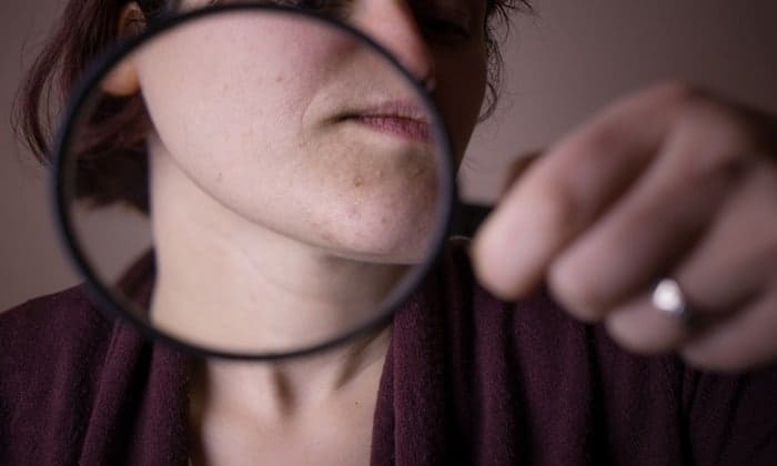 ผิวขาดน้ำ หรือผิวแห้งสามารถสังเกตได้อย่างไร