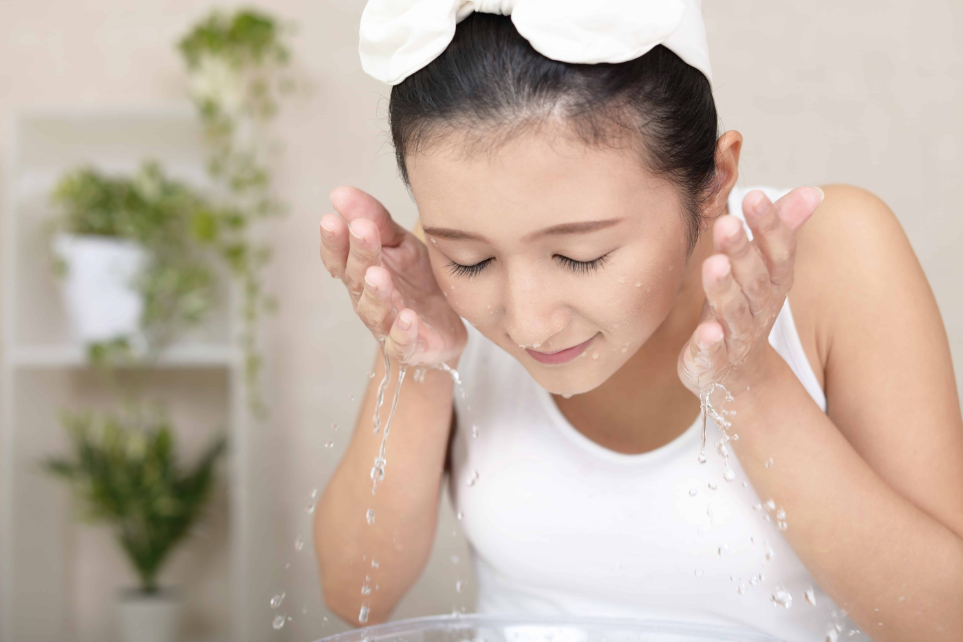 วิธีจัดการกับผิวแห้ง ช่วยให้ผิวชุ่มชื้น และไม่เสี่ยงเกิดปัญหาสุขภาพ