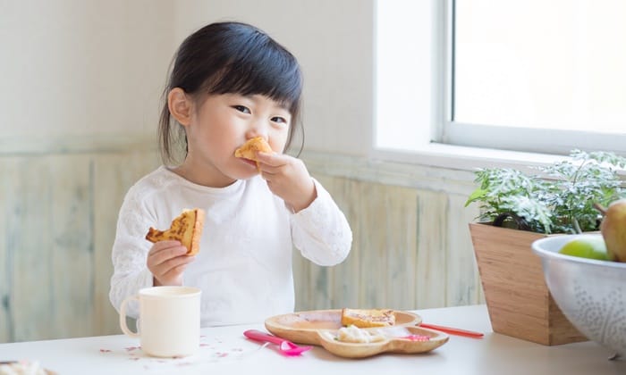 พ่อแม่รู้หรือไม่ เด็กกินมื้อเช้า สำคัญกว่าที่คิด