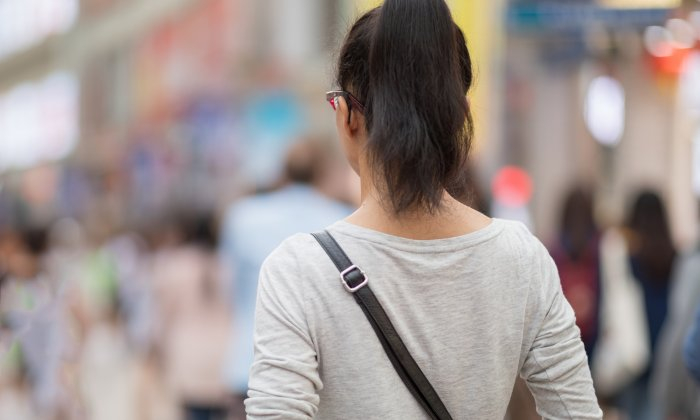โรคกลัวสังคม คุณพ่อคุณแม่ควรรับมืออย่างไร