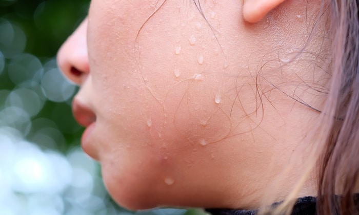 ความจริงเกี่ยวกับเหงื่อ เหงื่อ ไม่ได้ขับสารพิษจริงหรือ?