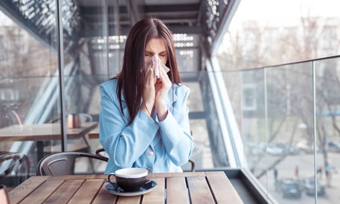 ACHOO Syndrome : มองแสงแล้วจาม ทุกที เกิดจากอะไรกันแน่!