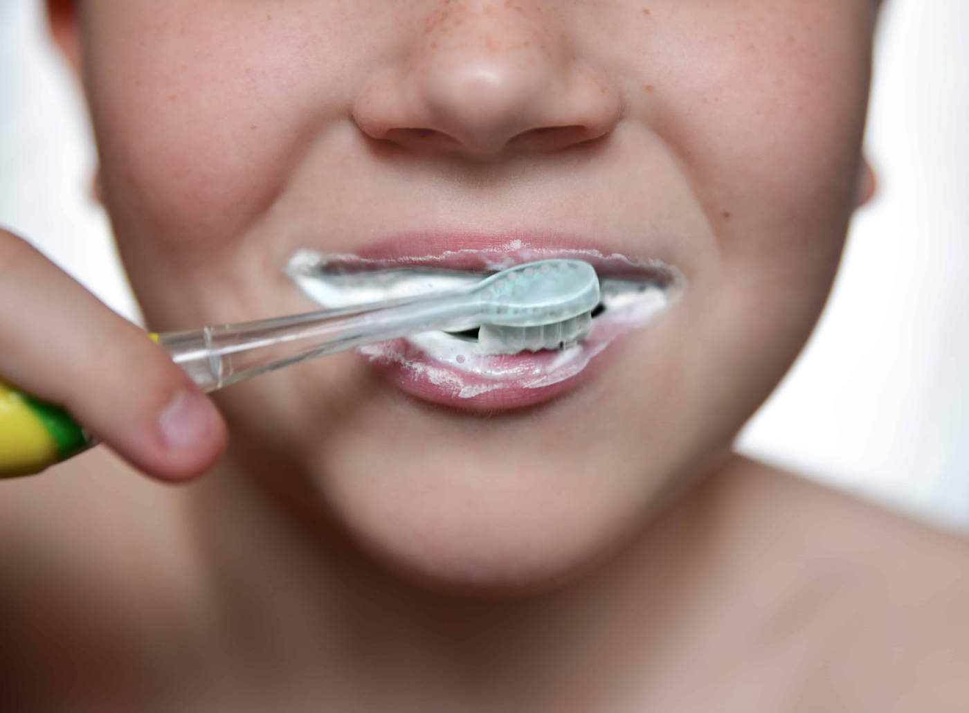 วิธีแปรงฟัน สำหรับเด็ก และประโยชน์ของการแปรงฟันเด็ก