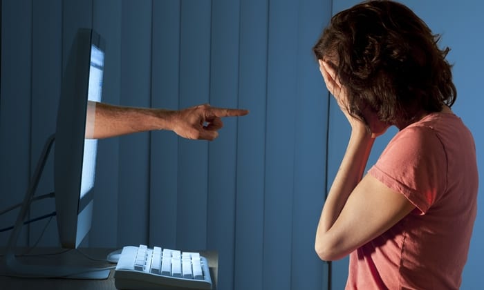 Mom Shaming คืออะไร ช่วยทำให้กลายเป็นแม่ที่ดีได้จริงหรือ