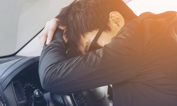 วิธีป้องกันอุบัติเหตุบนท้องถนน จากภาวะ หลับใน ขณะขับรถ