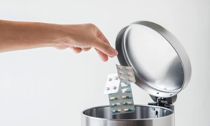 ยาหมดอายุ ยาเสื่อมสภาพ อย่าฝืนใช้ เพราะอาจป่วยหนักกว่าเดิม