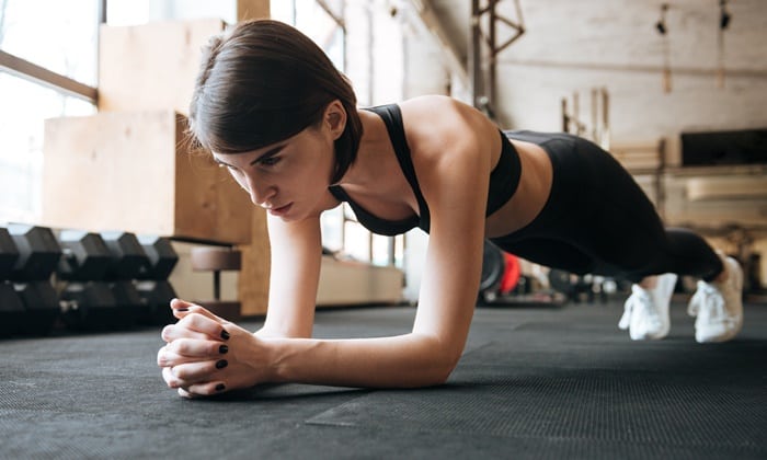 แพลงกิ้ง 4 ชั่วโมง สาวแคนาดาพิสูจน์ความอึด ทุบสถิติโลก!