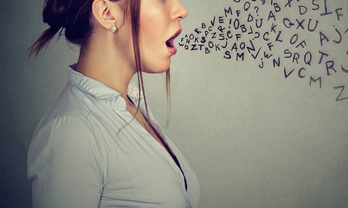 พูดคนเดียว ไม่ได้หมายความว่าบ้า ประโยชน์ของการพูดคนเดียวที่คุณอาจไม่เคยรู้