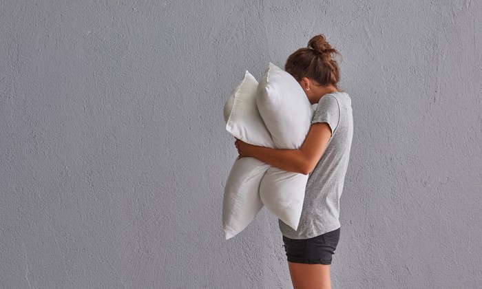 เตียงนอนควรมี หมอน กี่ใบ ถึงจะดีต่อการนอนหลับ