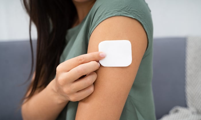 นักวิจัยฝรั่งเศสชี้ แผ่นแปะนิโคติน อาจช่วยป้องกัน COVID-19 ได้