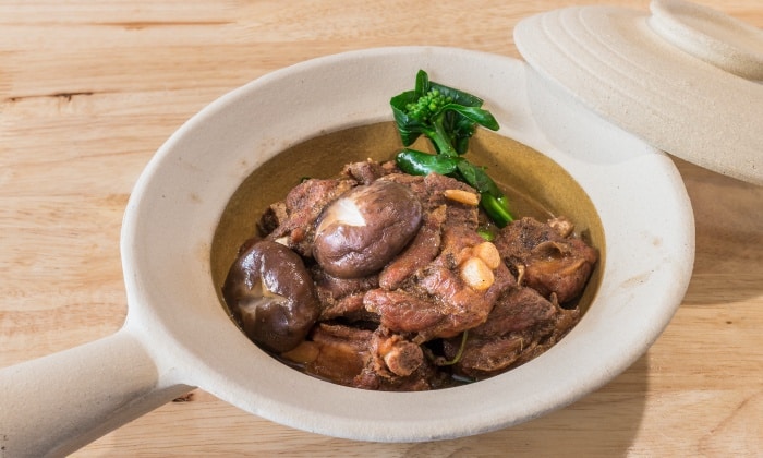 สูตรซี่โครงหมูตุ๋นเห็ดหอม