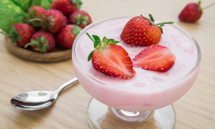 สูตรโยเกิร์ตสตรอว์เบอร์รี่ (Strawberry Yoghurt)