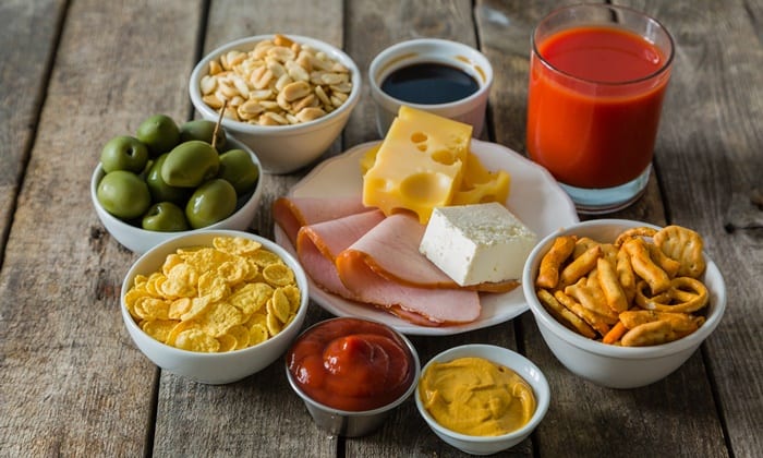 อาหารที่มีโซเดียมสูงมาก อาจเป็นอาหารที่คุณกินอยู่ทุกวัน