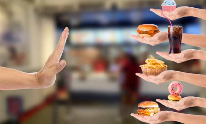 อาหารที่ไม่เป็นมิตรต่อระบบภูมิคุ้มกัน ที่รู้แล้วก็ไม่ควรกินบ่อยๆ