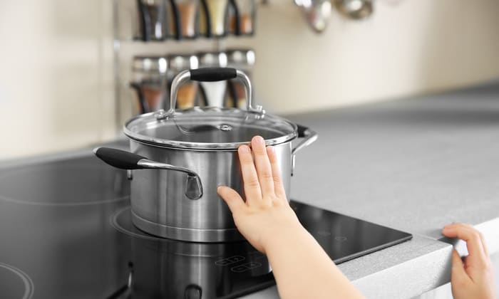 ของร้อนลวก อุบัติเหตุในเด็ก วิธีป้องกันและวิธีปฐมพยาบาล