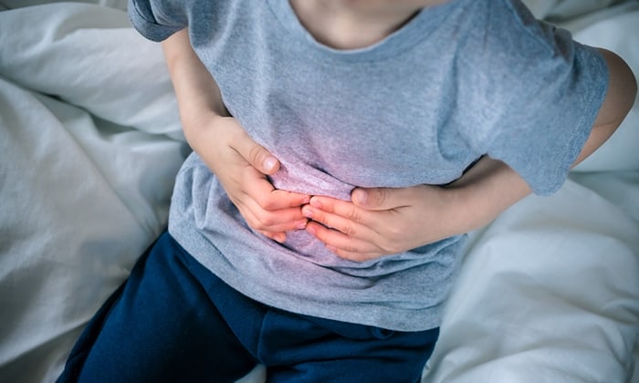 เด็กปวดท้อง ควรทำอย่างไรเพื่อแก้อาการปวดท้อง
