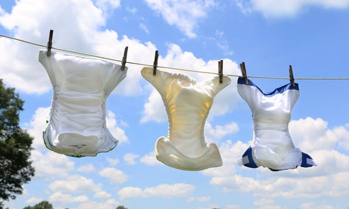 ซักผ้าอ้อมให้ลูกน้อย ด้วยวิธีไหนดีถึงสะอาดและปลอดภัย