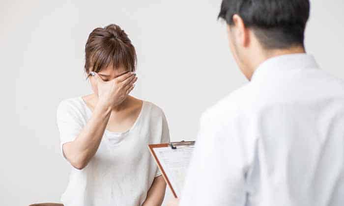 ปวดหัวไมเกรนมากจนทนไม่ไหว ลองวิธี นวดแก้ปวดหัวไมเกรน ด้วยตัวเอง กันดีกว่า