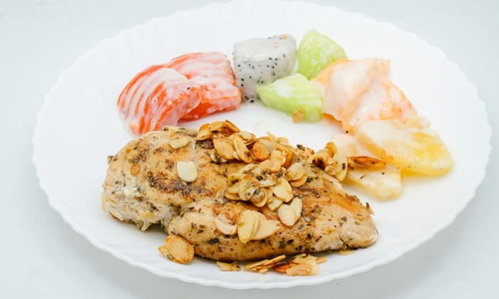 สูตรไก่อบอัลมอนด์