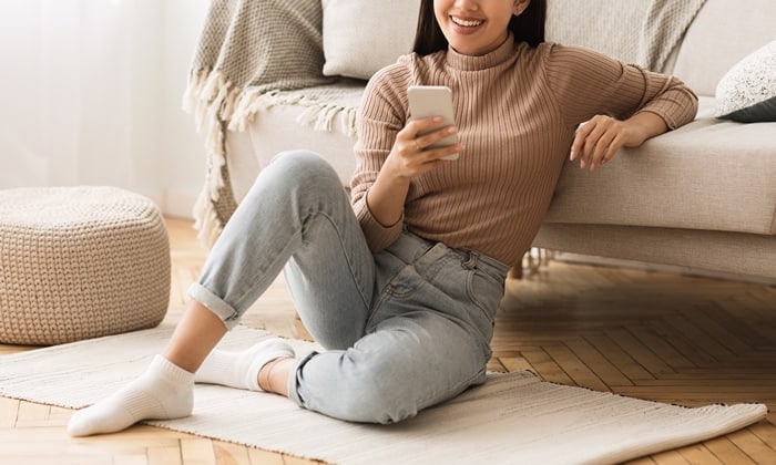 นั่งพื้น เหมือนจะเมื่อย แต่กลับส่งผลดีต่อร่างกายในแบบที่คุณอาจไม่เคยรู้