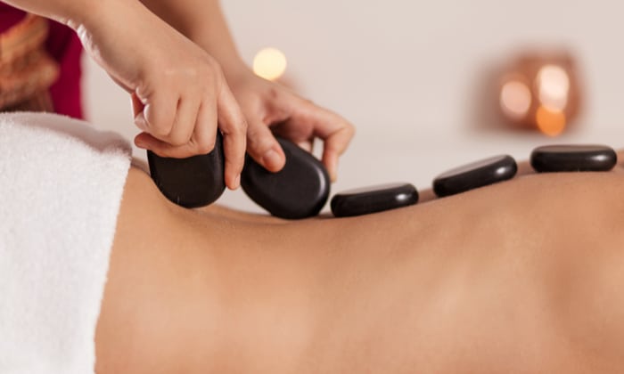 หินร้อนบำบัด ศาสตร์แห่งการผ่อนคลายกล้ามเนื้อ ที่คุณควรรู้จัก