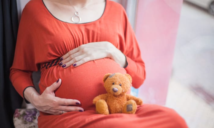 น้ำคร่ำเยอะ (Polyhydramnios) อาการแบบไหน