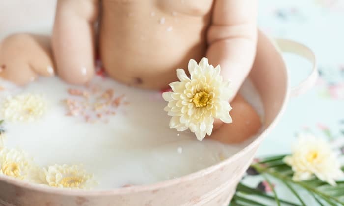 ลูกน้อยอาบน้ำนมแม่ ได้รับประโยชน์อย่างไรบ้าง